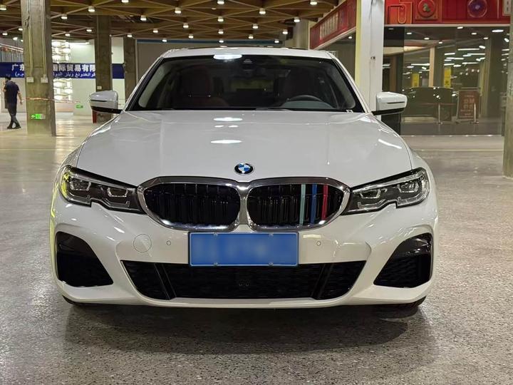 3 Series 2022 325Li M Sport Package