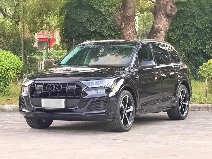 Q7 2021 55 TFSI quattro S line Premium