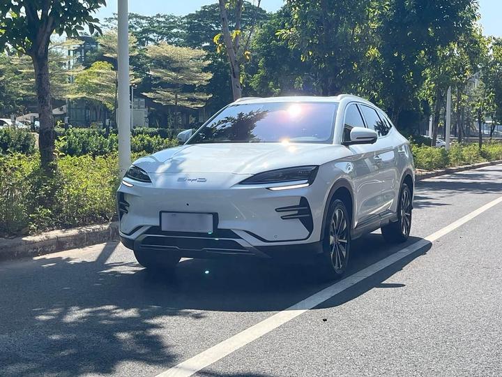 Song PLUS EV 2024 Honor EV 520km Luxury