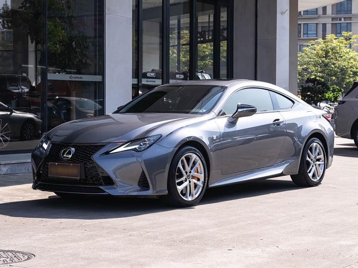 RC 2019 RC 300 F SPORT
