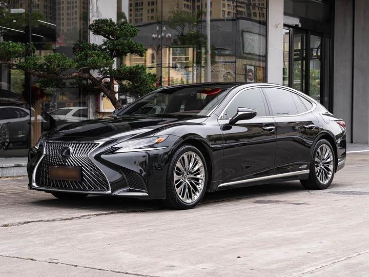 LS 2020 500h Executive China VI