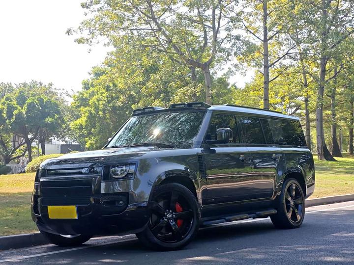 Defender 2023 130 3.0T P400 X