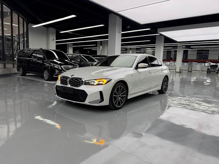3 Series 2023 325Li M Sport Package