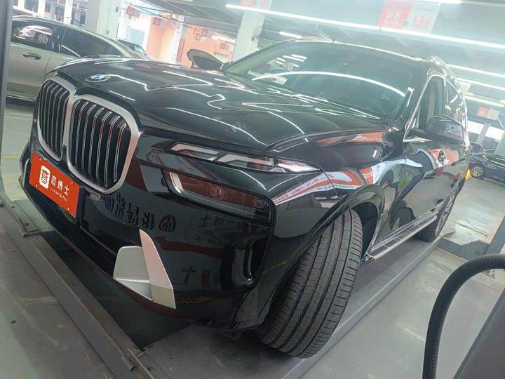 X7 2023 xDrive40i Leading Luxury
