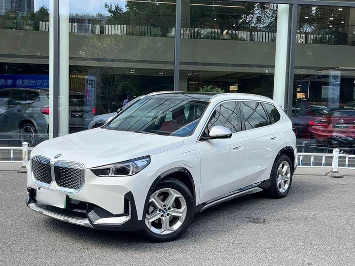 iX1 2025 eDrive25L X Design Package