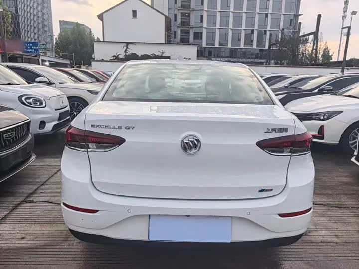 Excelle 2021 1.3T AT Mild Hybrid Elite