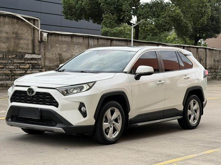 RAV4 2020 2.0L CVT RWD