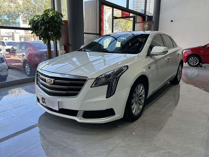 XTS 2018 28T Tech