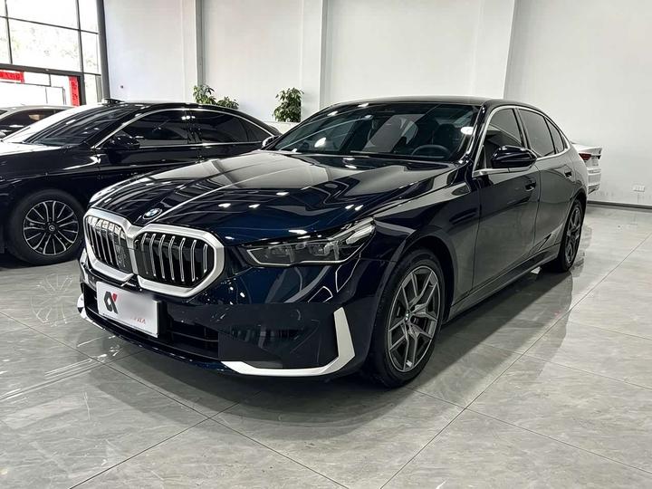 5 Series 2024 530Li Leading Luxury