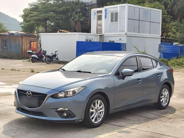 3 Axela 2016 Sedan 1.5L AT Comfort