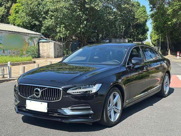 S90 2020 T4 Luxury