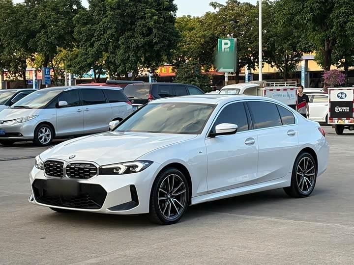 3 Series 2025 325Li M Sport Package