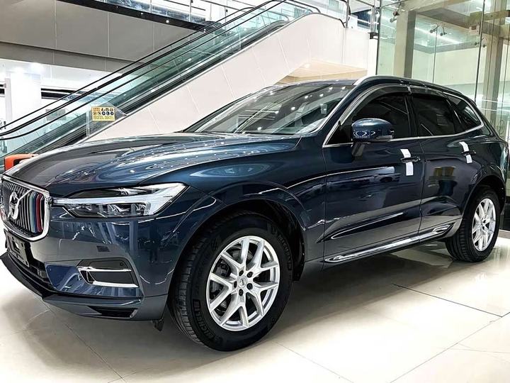 XC60 2021 T5 AWD Luxury