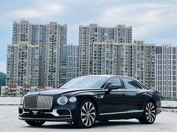 Flying Spur 2021 4.0T V8 Standard