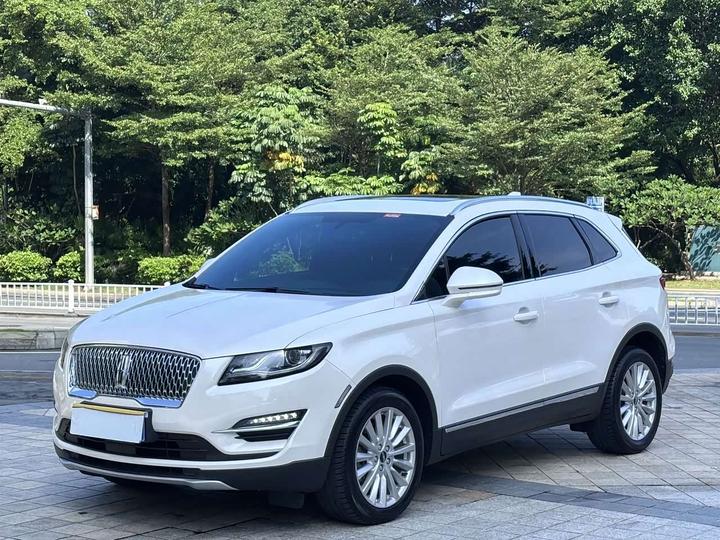 2019 2.0T RWD Exclusive China V