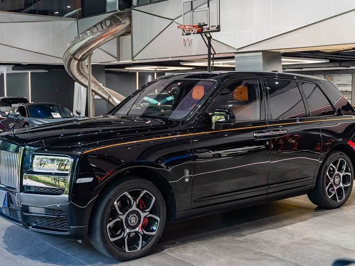 Cullinan 2025 4-Seater