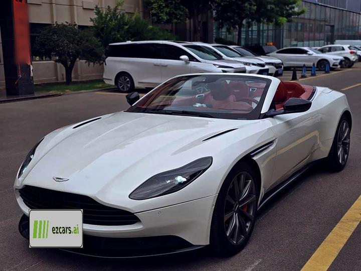 DB11 2019 4.0T V8 Volante