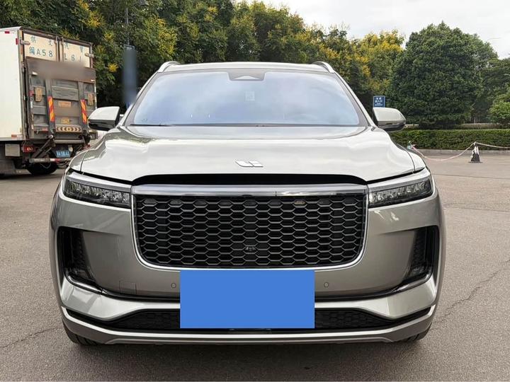 ONE 2021 EREV 6-Seater