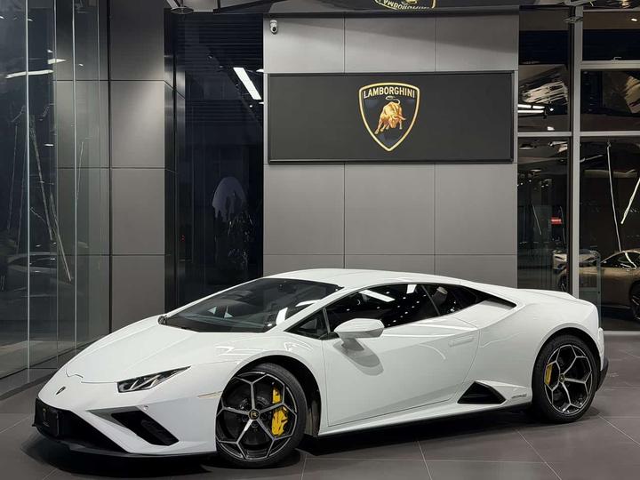 Huracán 2014 LP 610-4
