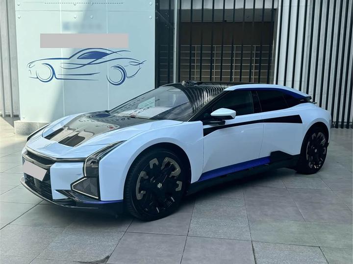 HiPhi Z 2023 4-Seater