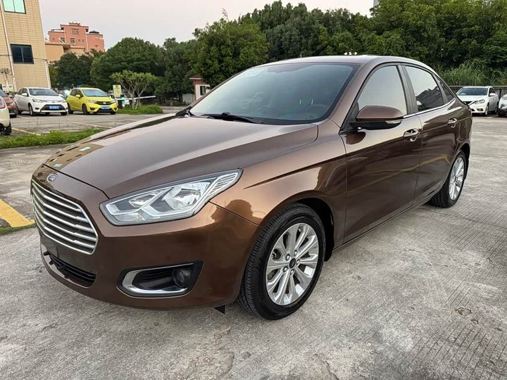 Focus Imported 2015 2.0T ST Standard