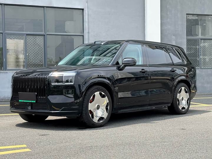 9X 2025 Hyper 70kWh 6-Seater