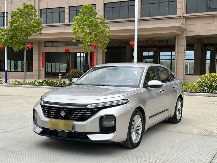 RC-5 2020 1.5T CVT Luxury