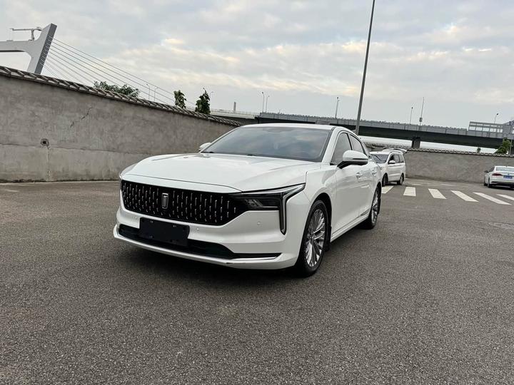 Bestune B70 2023 3rd Gen 1.5T AT 70 Anniversary Edition