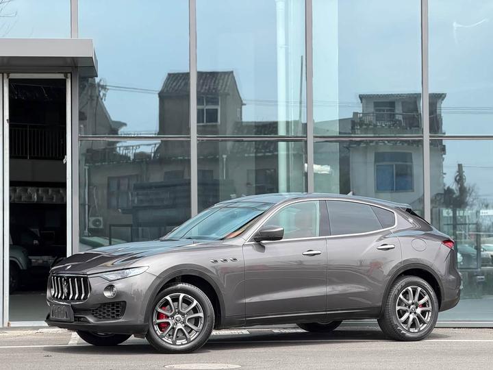 Levante 2021 3.0T Standard