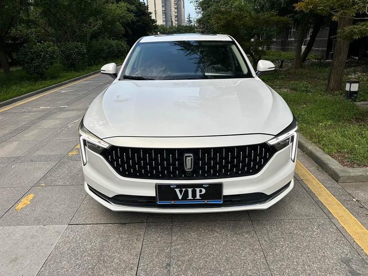 Bestune B70 2023 3rd Gen 1.5T AT 70 Anniversary Edition