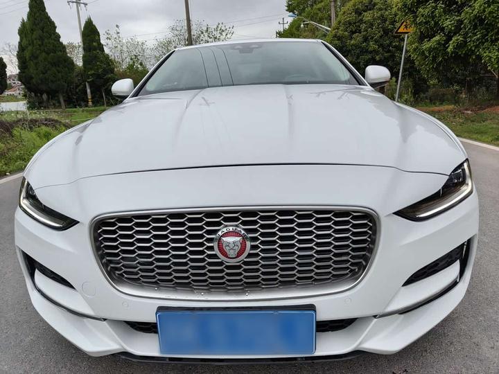 XEL 2020 2.0T 200PS R-DYNAMIC Sport