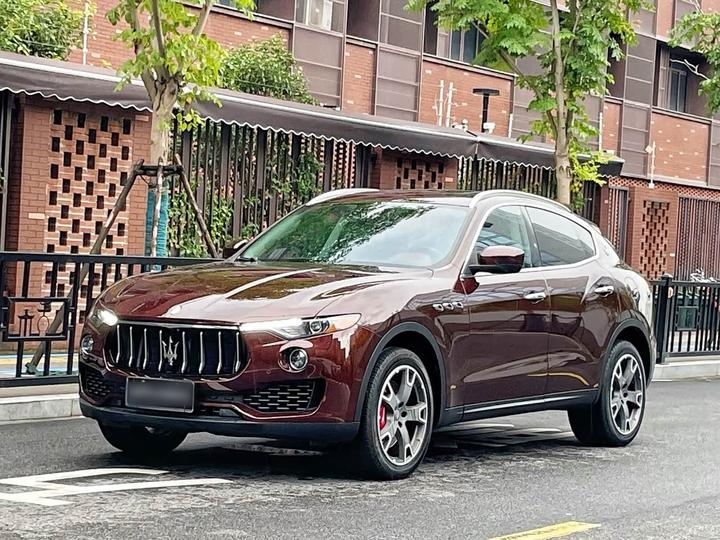Levante 2016 3.0T Standard
