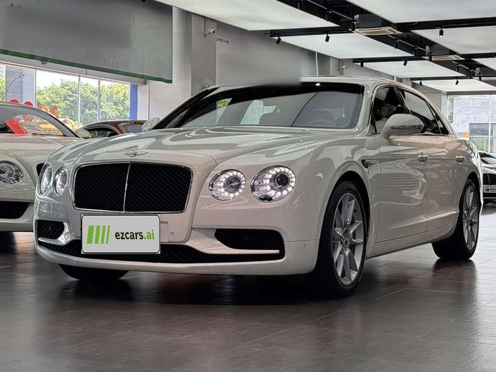 Flying Spur 2017 4.0T V8 S Standard