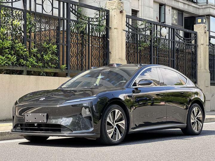ET5 2022 75kWh