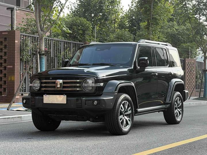 300 2024 2.0T