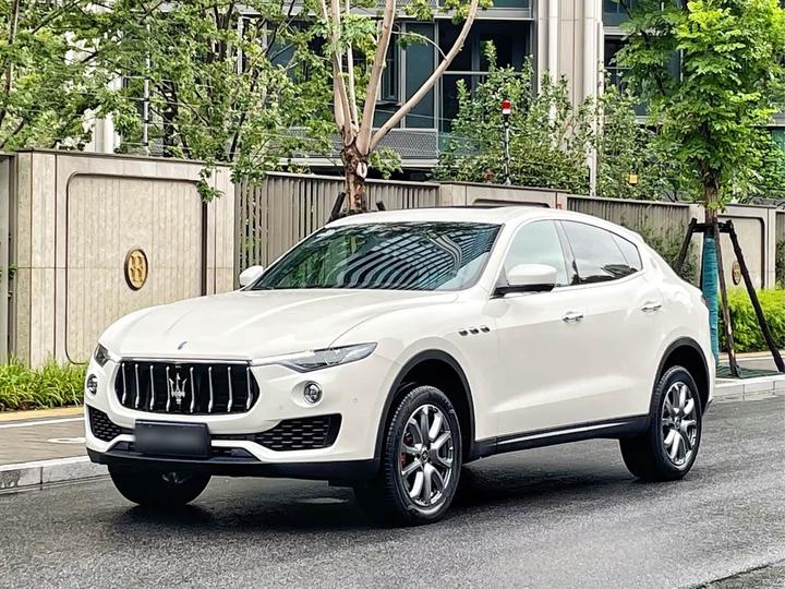 Levante 2021 3.0T Standard