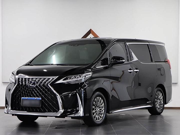 LexusLM 2020 300h 7-Seater