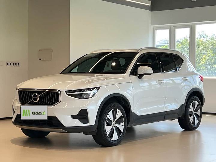 XC40 2024 B3 Luxury