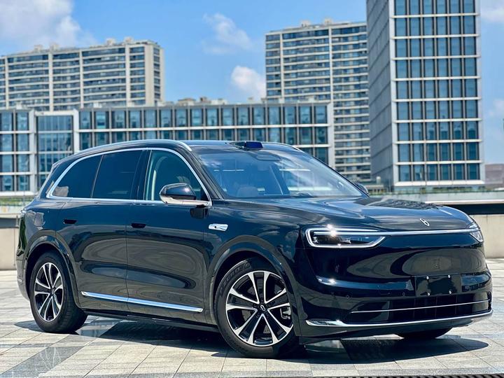 M7 2026 EREV Ultra AWD 5-Seater 192-Line LiDAR