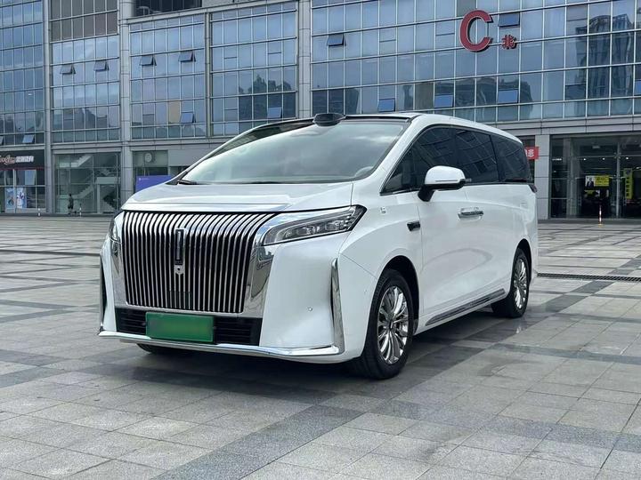 EV 2025 AWD 8