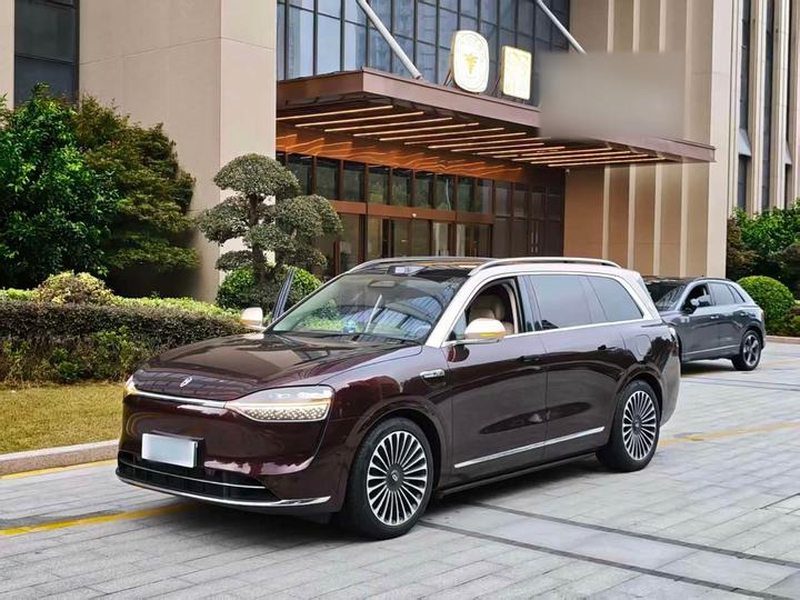M9 2025 EREV Ultra 52kWh 6-Seater 192-Line LiDAR