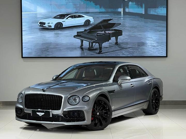 Flying Spur 2023 4.0T V8