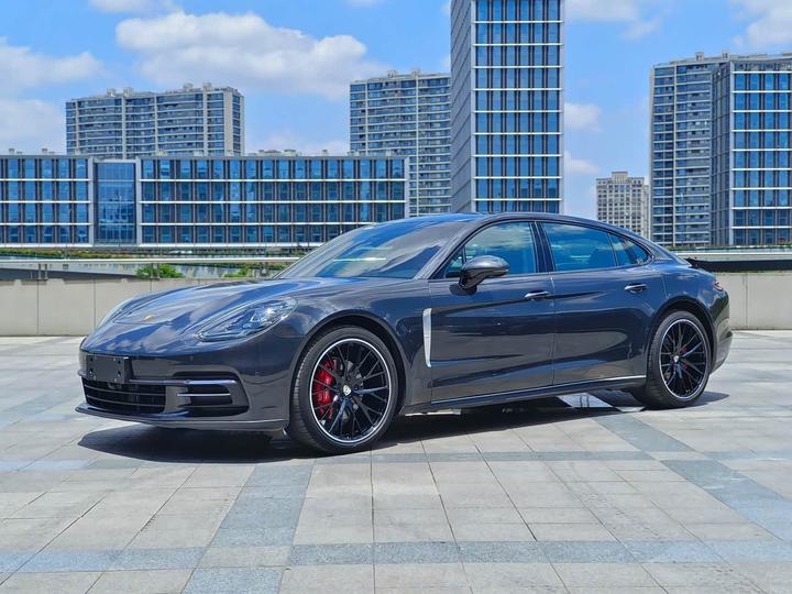 Panamera 2017 Panamera 4 Executive Extended 3.0T
