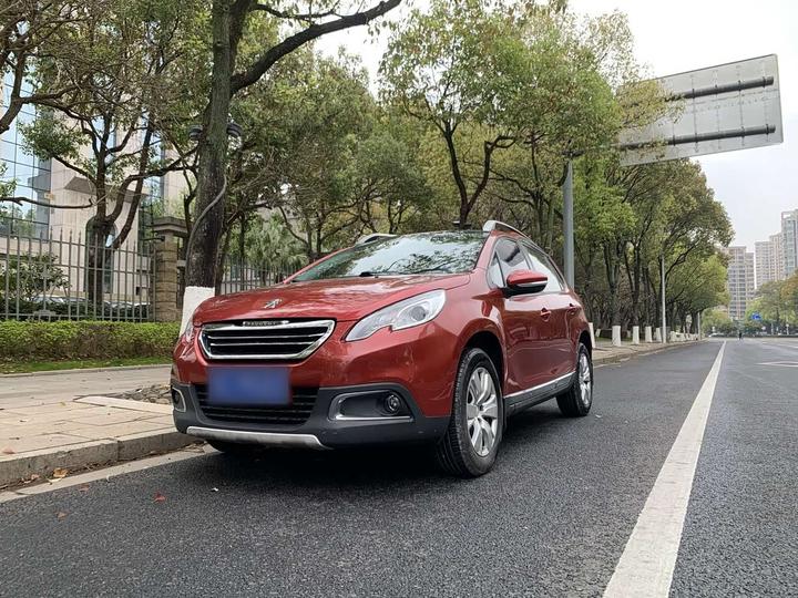Peugeot2008 2015 1.6L AT