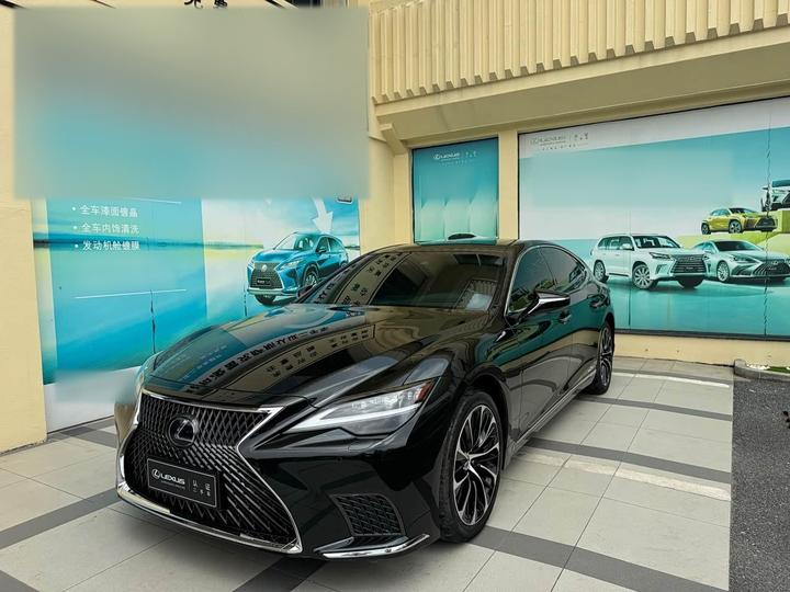 LS 2018 500h Luxury China V