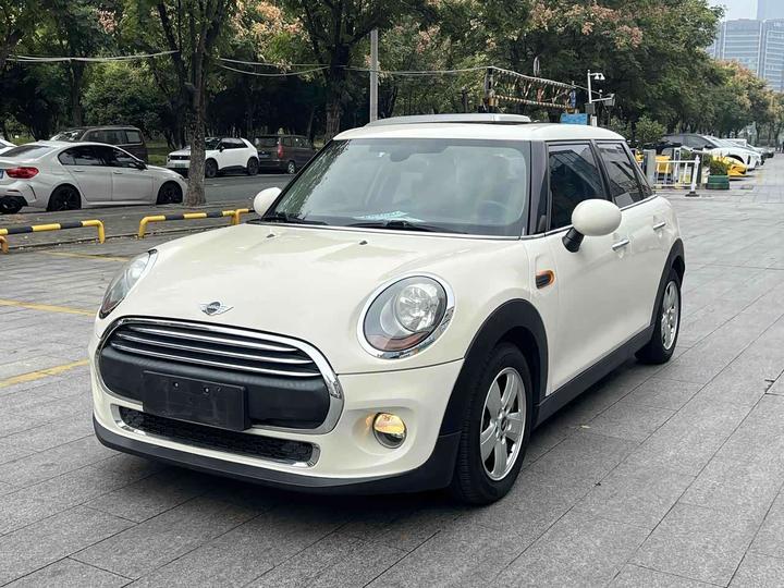 2015 1.2T ONE 5-Door