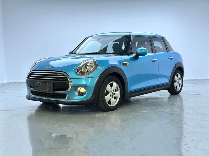 2015 1.2T ONE 5-Door