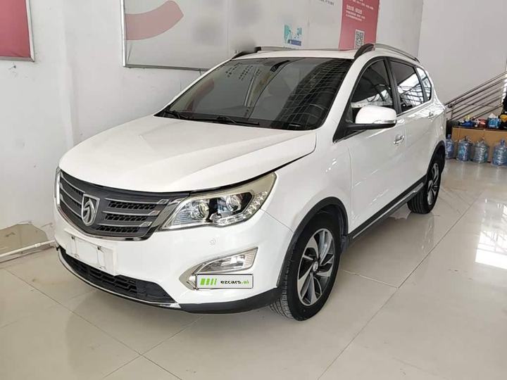560 2016 1.5T MT Luxury