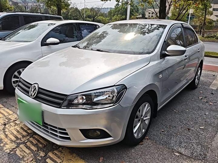 2015 1.6L AT Comfort