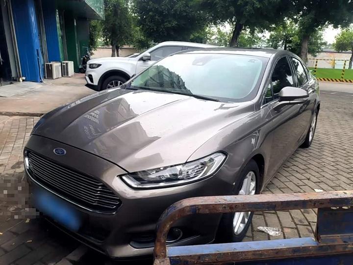 Mondeo 2013 1.5L GTDi180Fashion